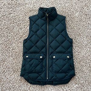 JCrew quilted vest. XS. Green.